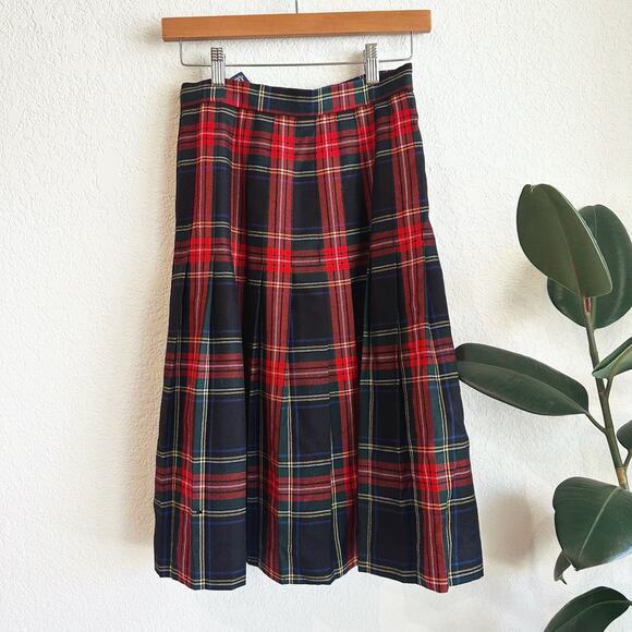 Lands' End Dresses & Skirts - VTG Land's End 100% Wool Tartan Plaid Skirt 8 Made In England Preppy Academia